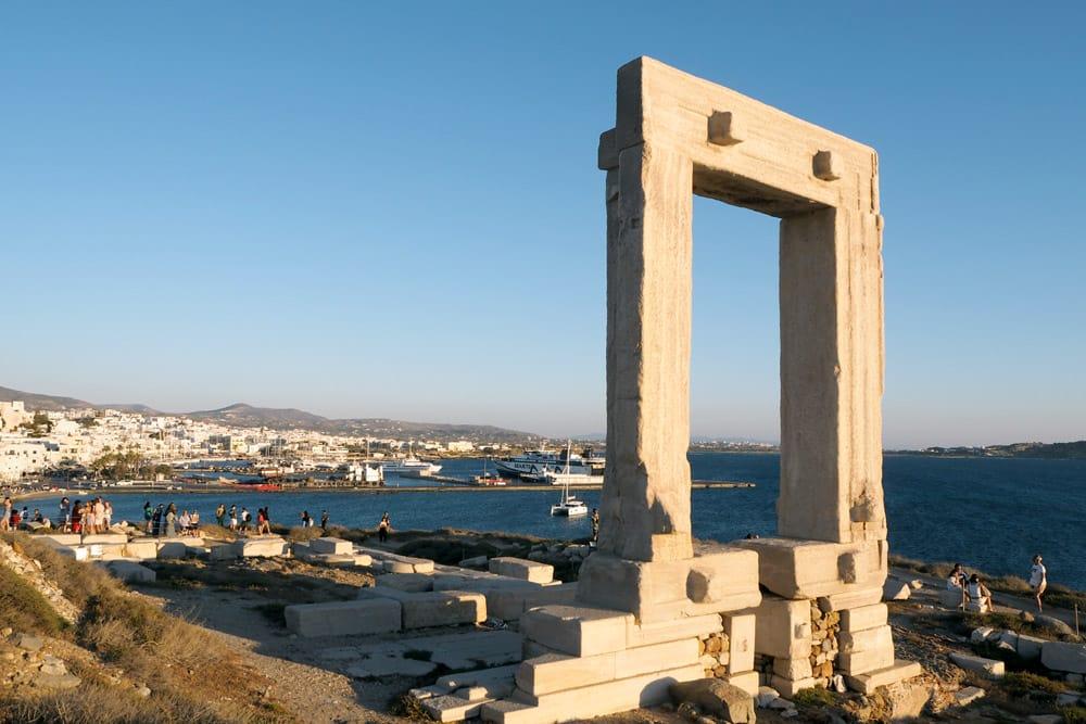 cosa vedere a Naxos, Porta del Tempio di Apollo