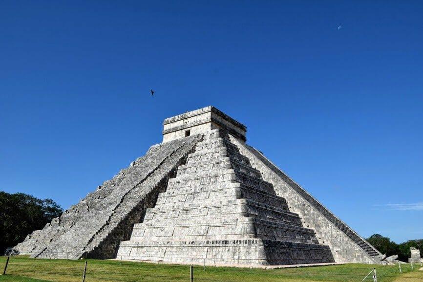 piramide di Chichén Itzá lo meglio della Riviera Maya