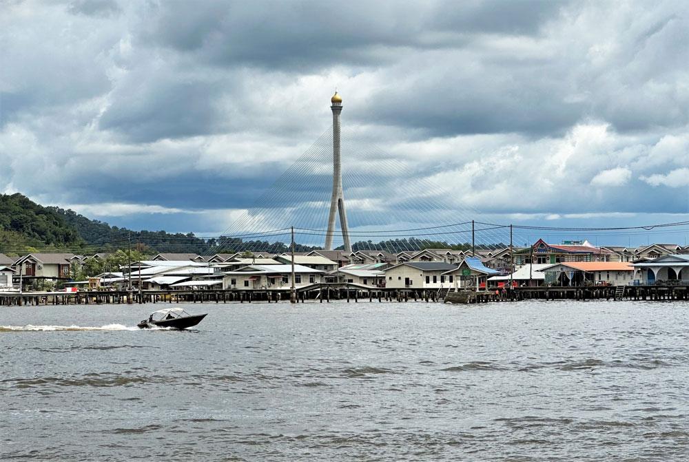 Kampung Ayer floating village Borneo Malaysia
