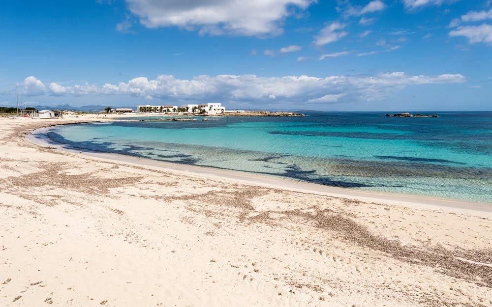 Playa Es Pujols Formentera
