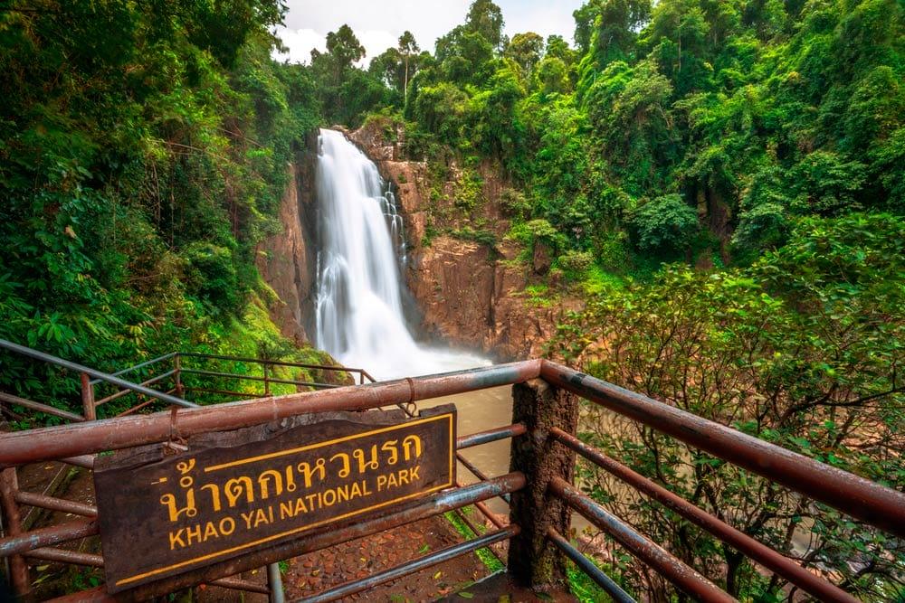 cascate nel parco khao yai