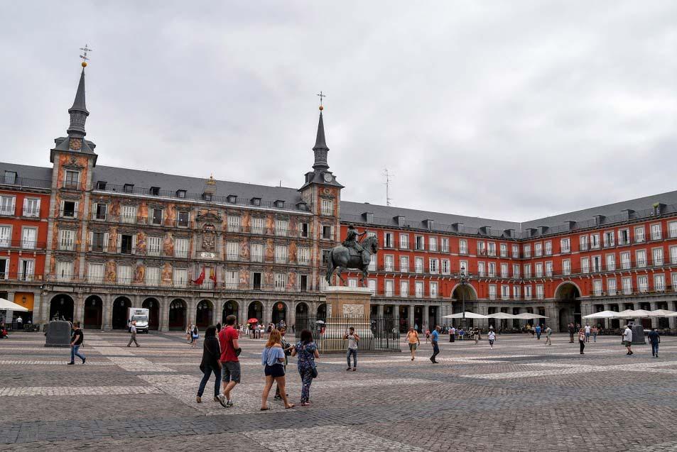 Plaza Mayor di Madrid