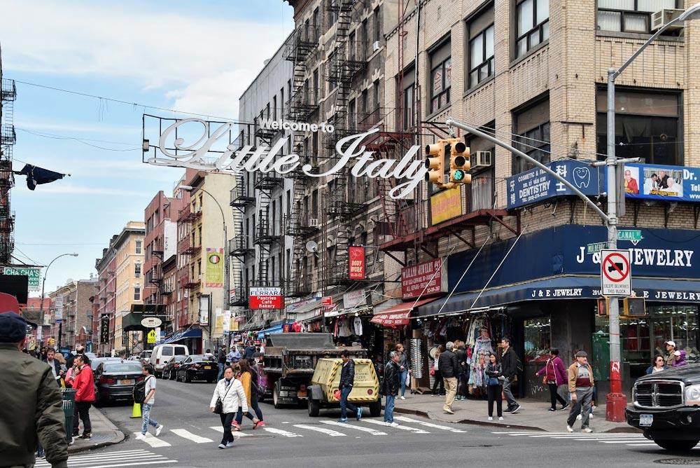 mulberry street, via di little italy