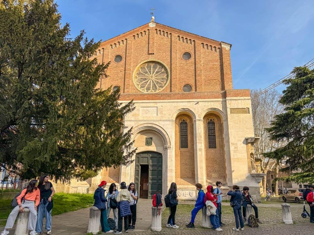 esterno della cappella degli scrovegni, a padova