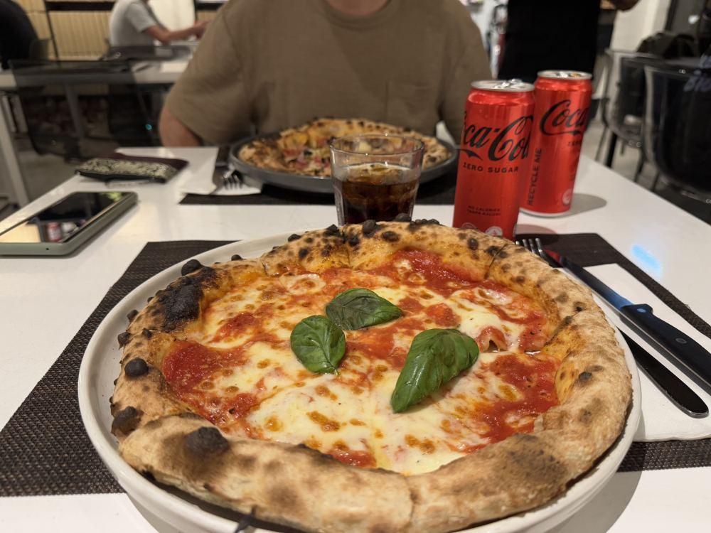 pizza in heritage pizza di Kuala Lumpur