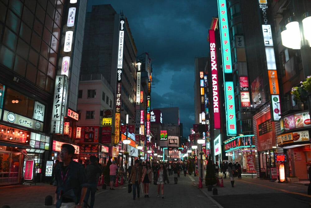 shinjuku, uno dei quartieri da visitare a tokyo