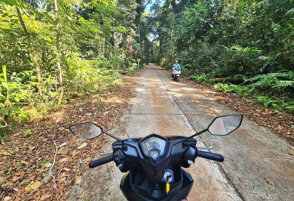 noleggiare moto a Koh Kood