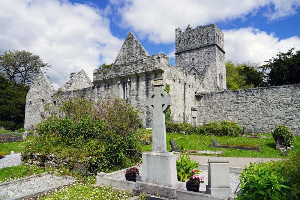 Abbazia di Muckross in Irlanda