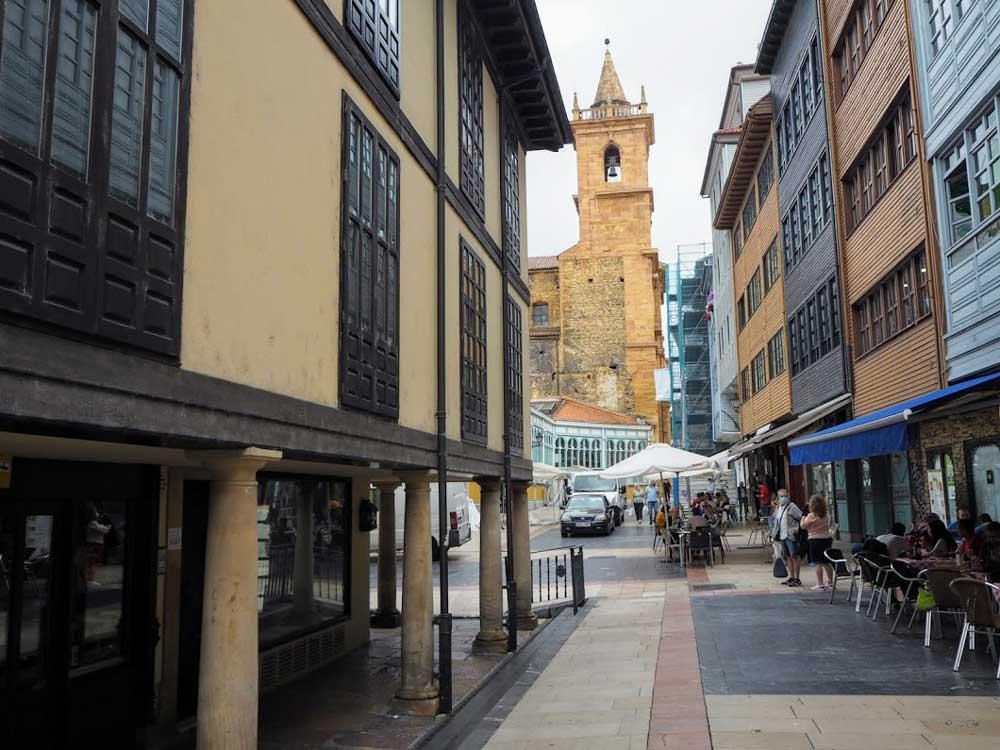 Piazza del Fontán Oviedo