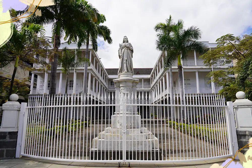 statua della regina Vittoria