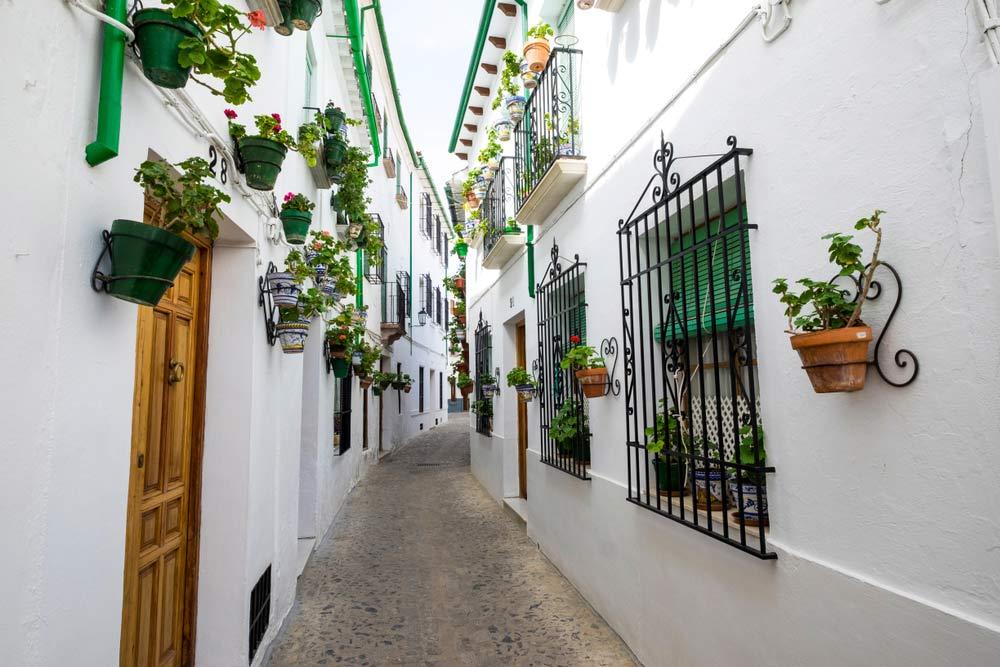 strade fiorite a Priego di Córdoba