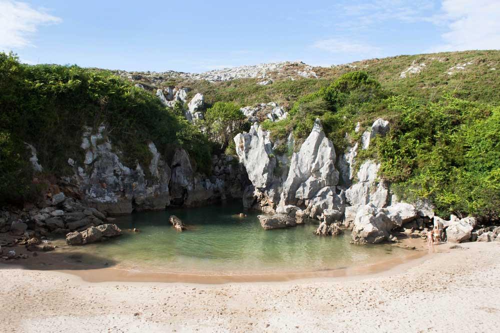 Spiaggia nascosta di Gulpiyuri