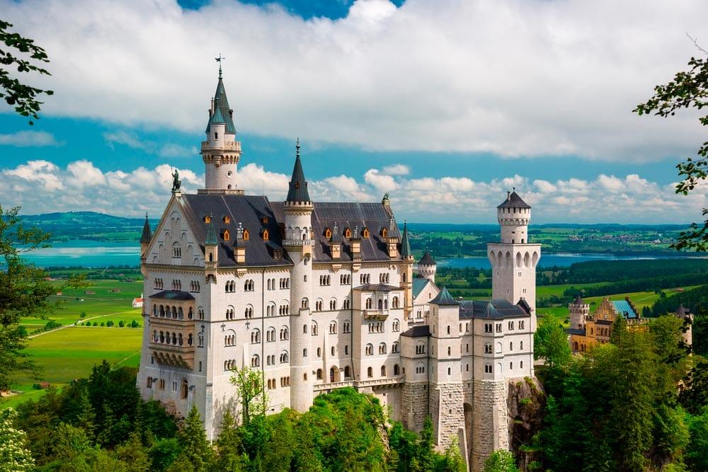 foto aerea del Castello di Neuschwanstein