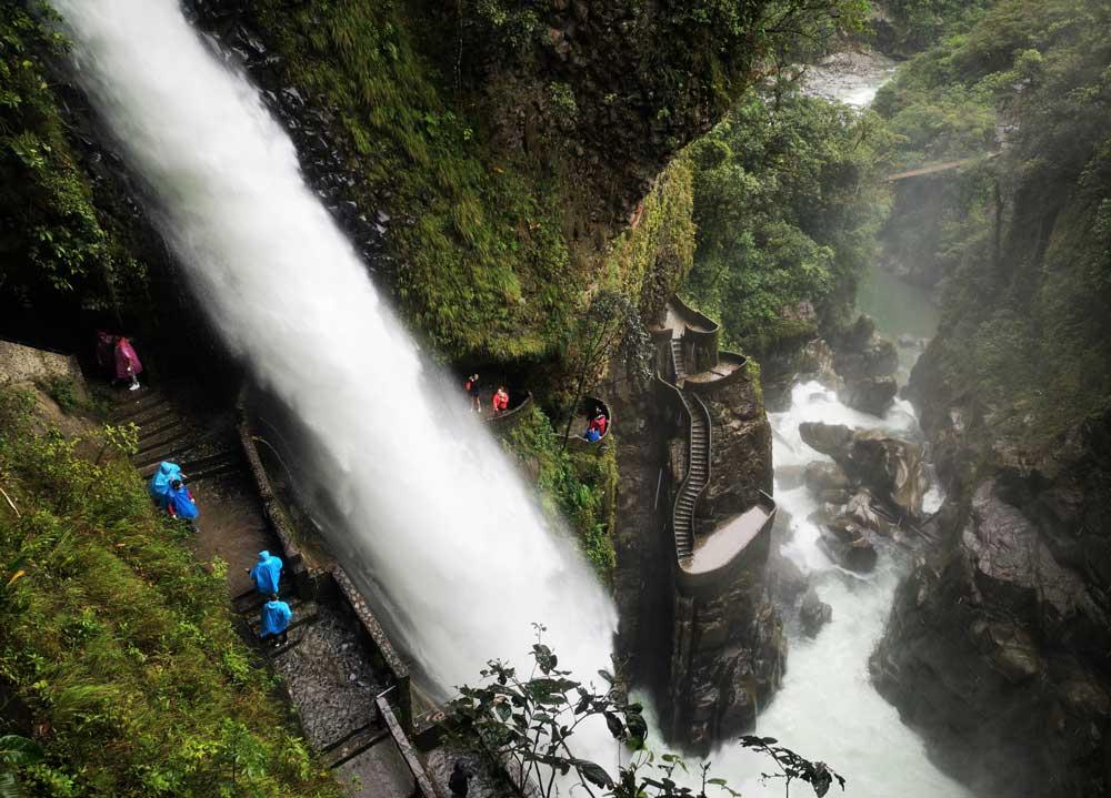 Cascata Pailon del Diablo Ecuador