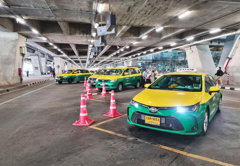 Come andare dall'aeroporto di Suvarnabhumi al centro di Bangkok