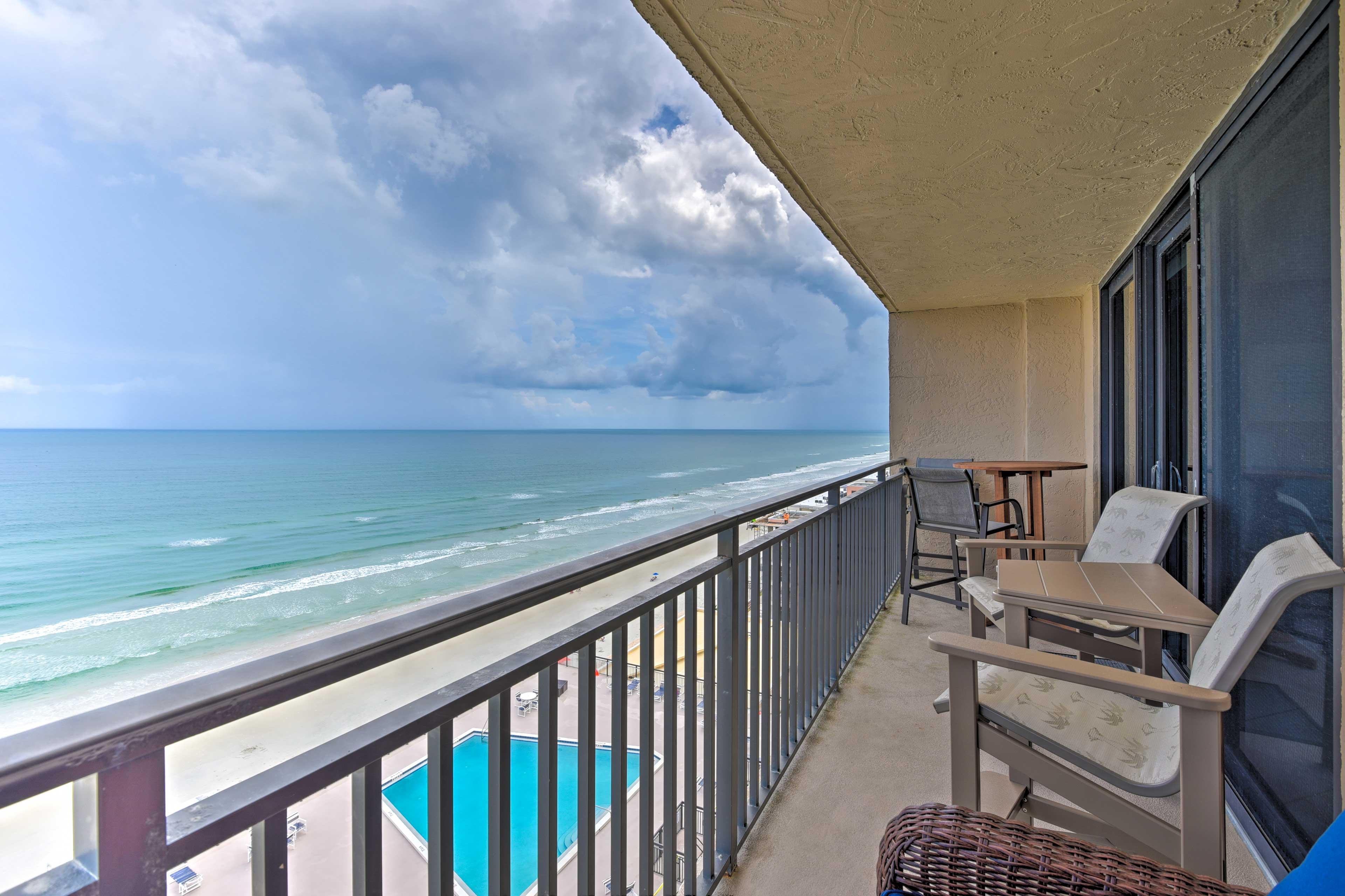 Beachfront Resort Condo w/ Panoramic Ocean Views! - New Smyrna ...