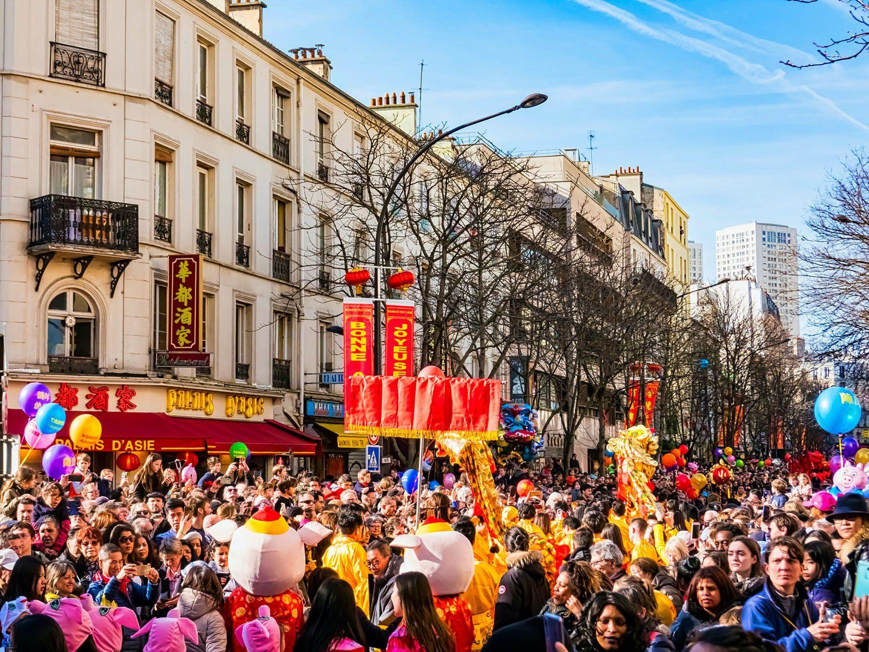 Il XIII arrondissement ospita la Chinatown di Parigi, dove ogni anno si tiene la parata per il capodanno cinese © CatherineLProd / Shutterstock