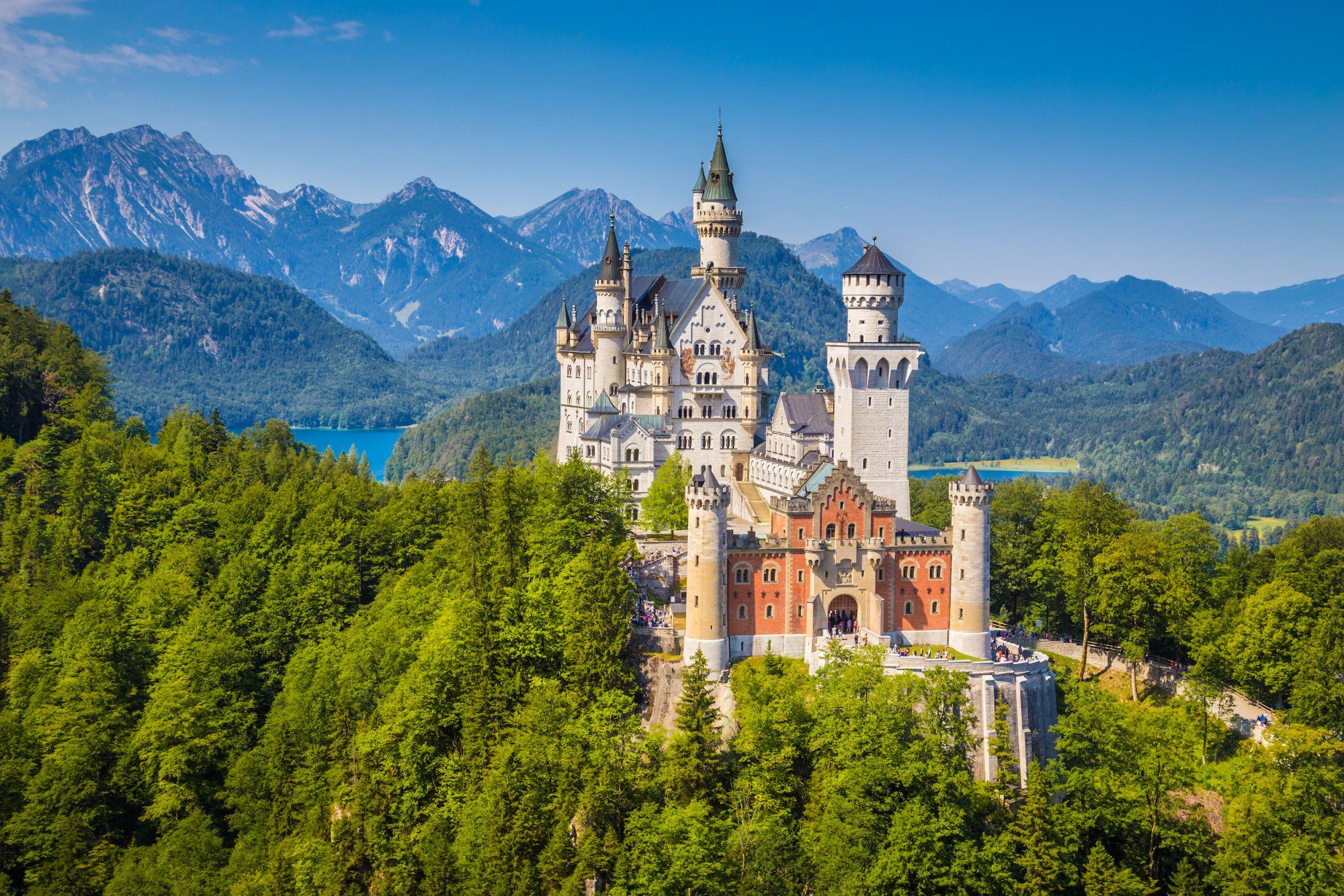 Schloss Neuschwanstein il castello della Bella Addormentata tra le montagne