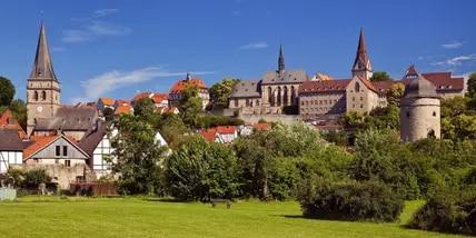 Das mittelalterliche Warburg lädt zu einem entspannten Spaziergang. 